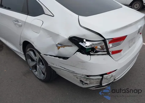 2018 Honda Accord Touring from USA, damaged, VIN 1HGCV1F92JA009077